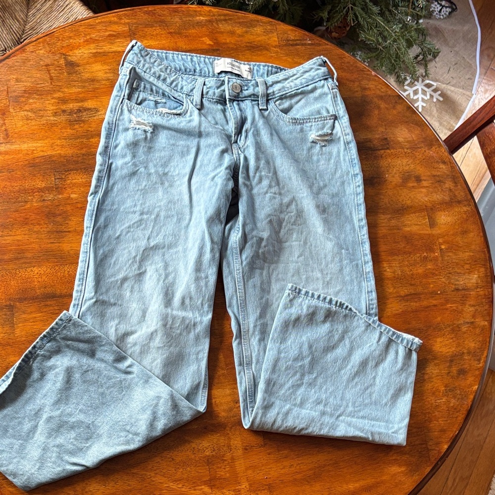 Hollister Light Blue Low-Rise Baggy Jeans
